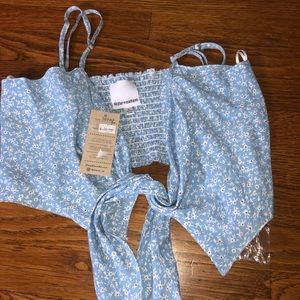 NEVER WORN elison rd tie front top